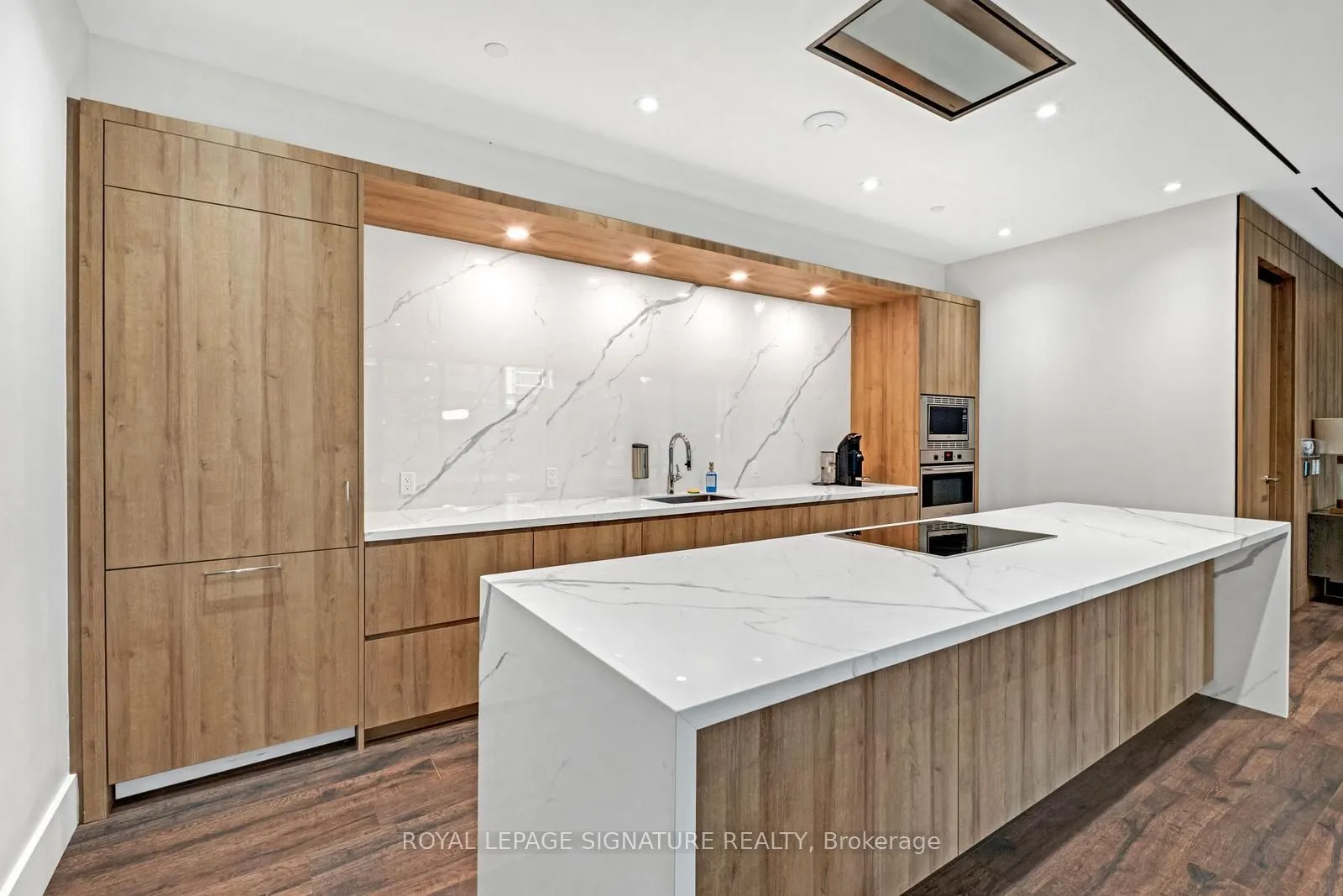 21 Park Street E #1103