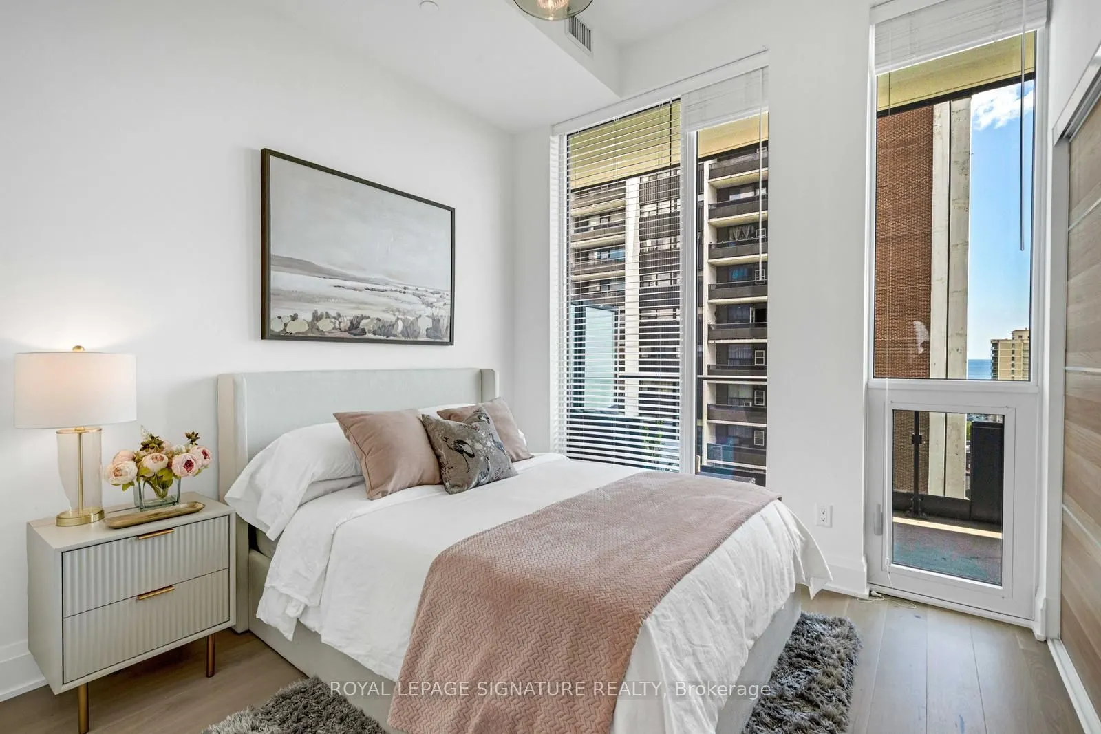 21 Park Street E #1103