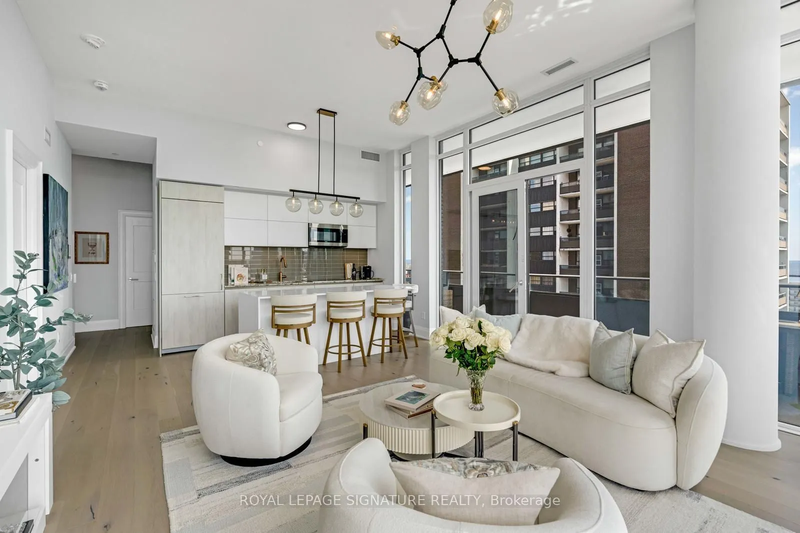 21 Park Street E #1103