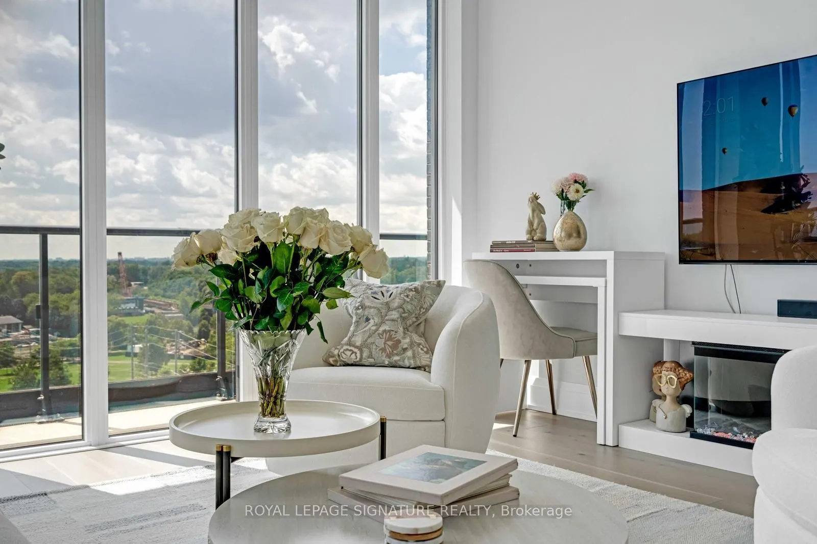 21 Park Street E #1103