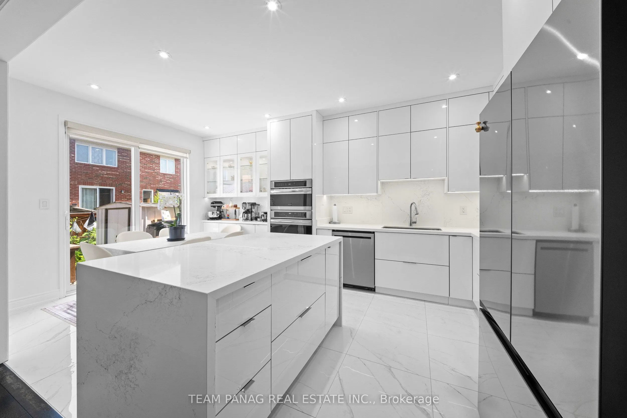 13 Seafair Crescent