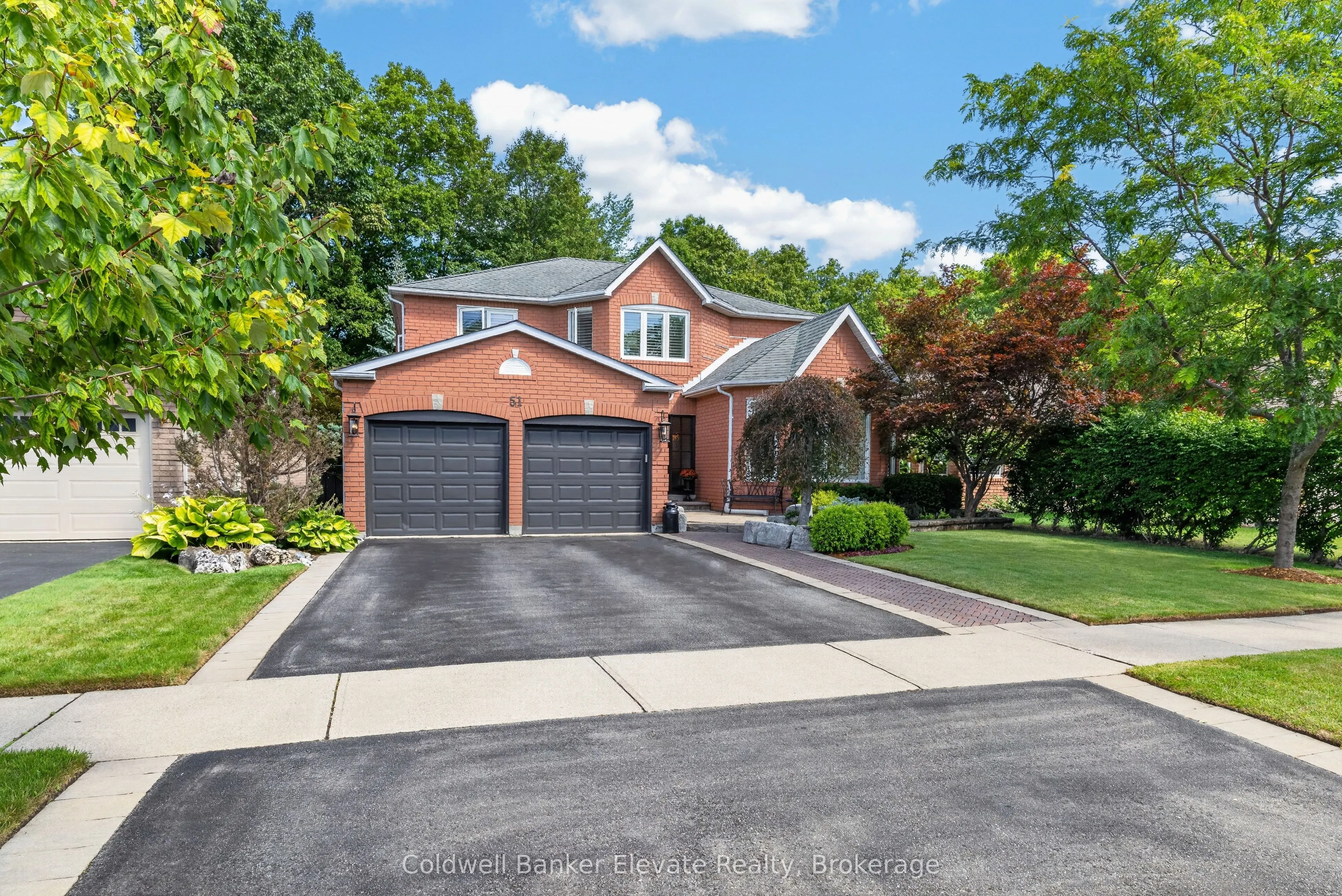 51 Gollop Crescent