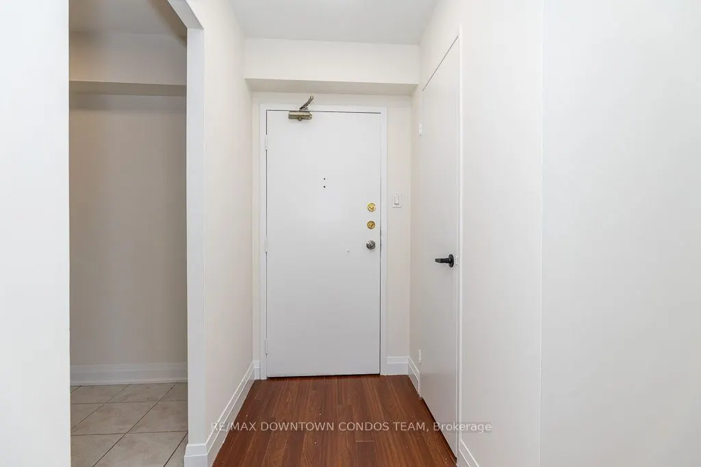10 Tobermory Drive #1004