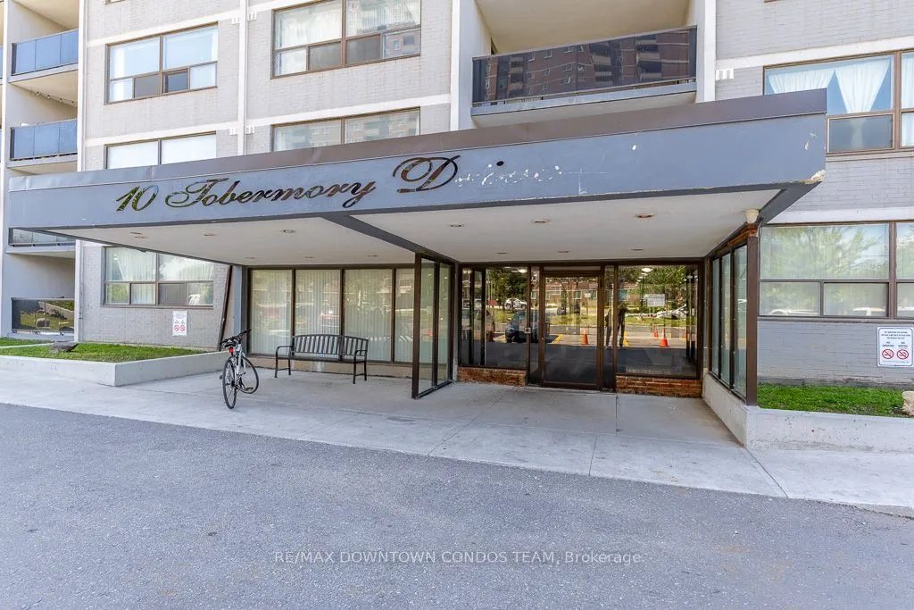 10 Tobermory Drive #1004