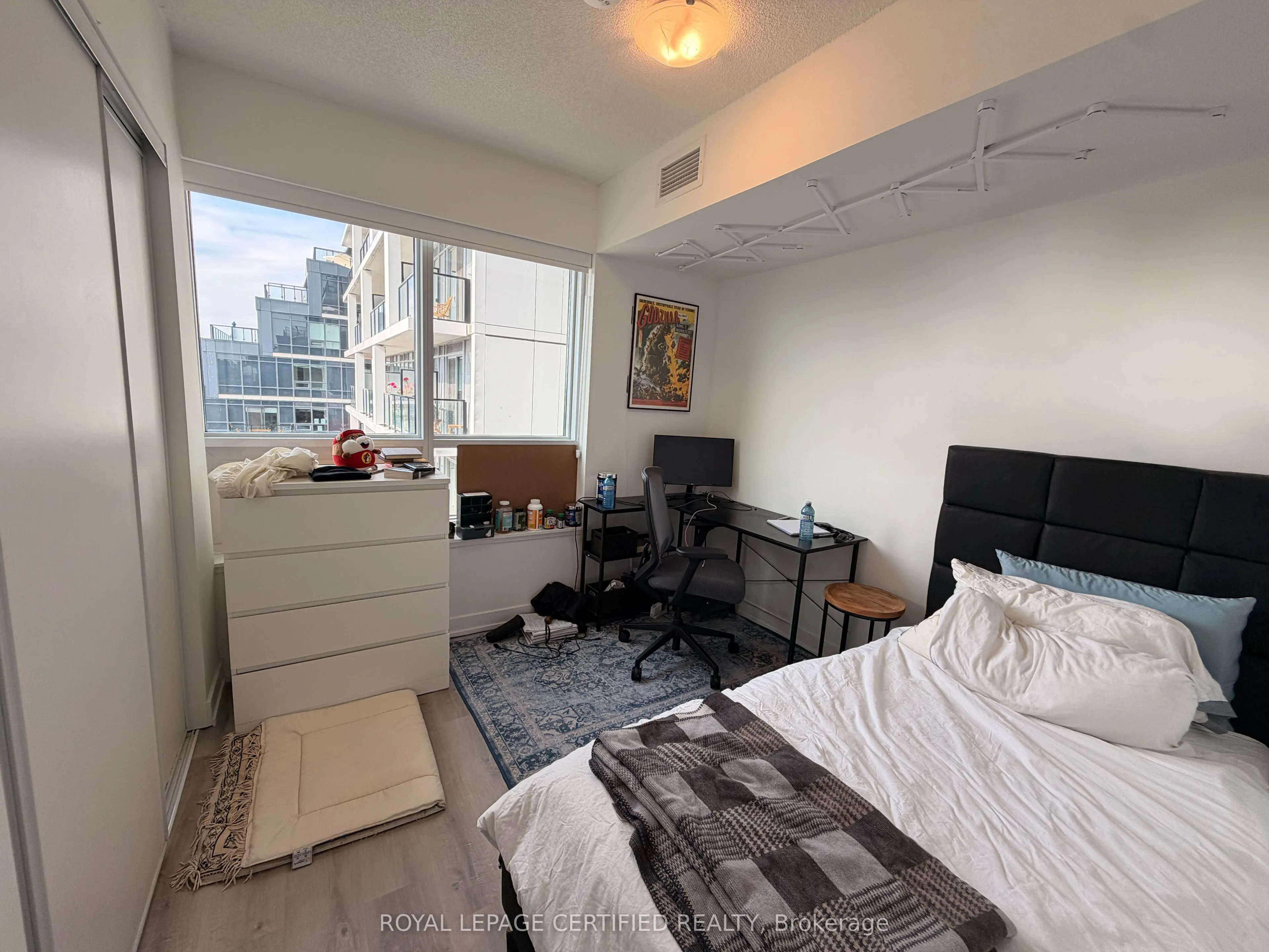 556 Marlee Avenue #405