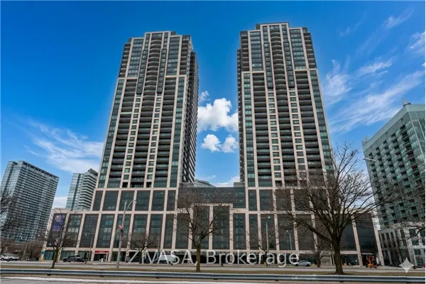 1926 Lakeshore Boulevard W
