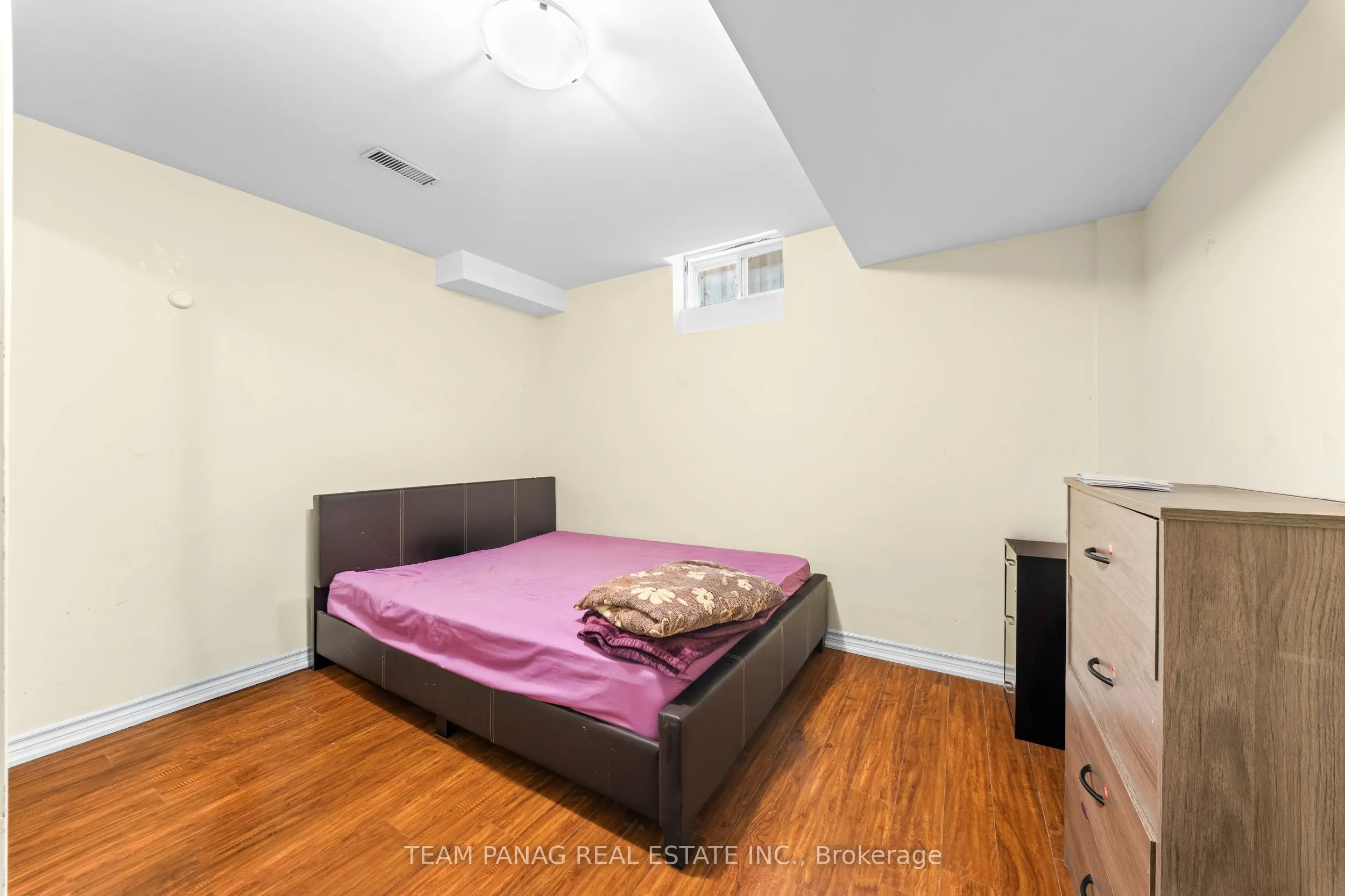 91 Campwood Crescent