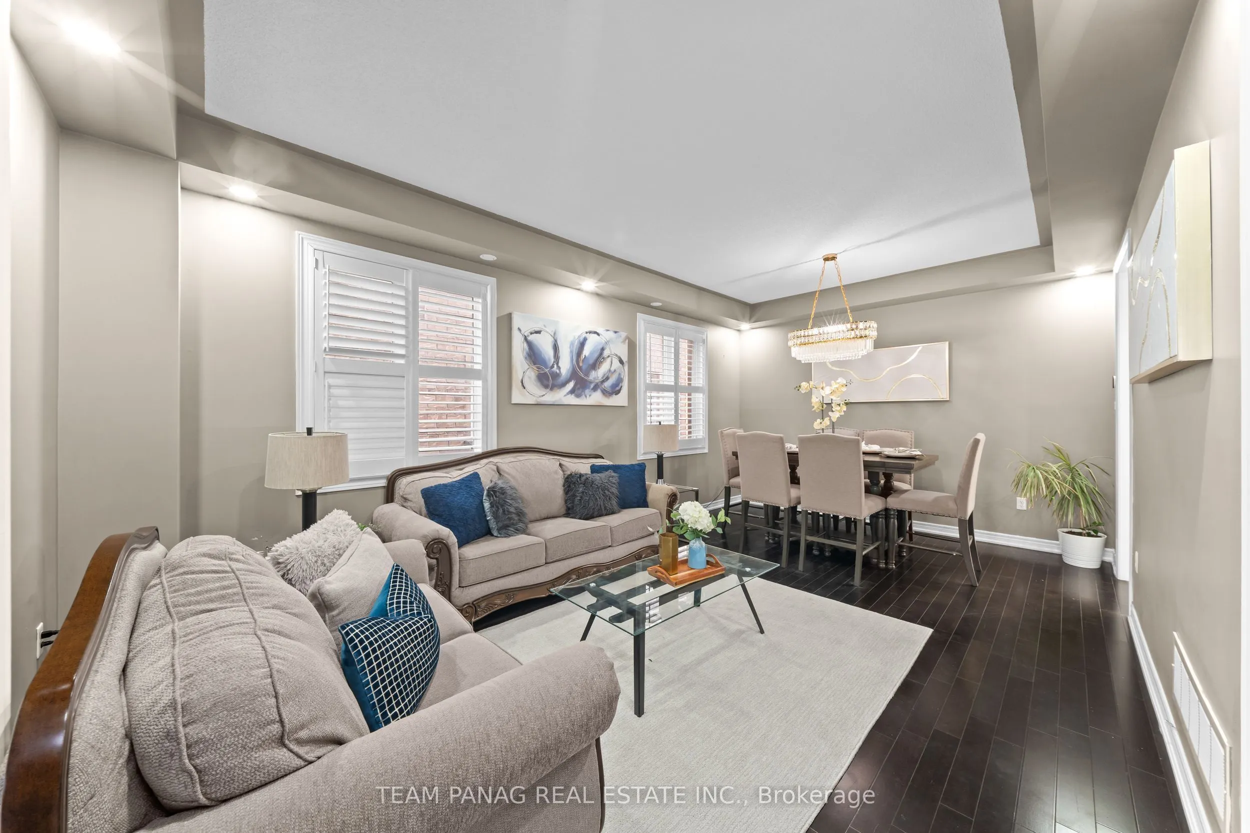 91 Campwood Crescent