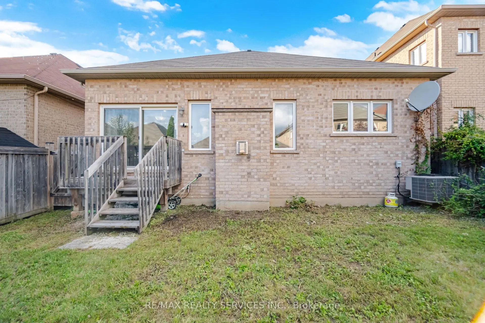 40 Balin Crescent