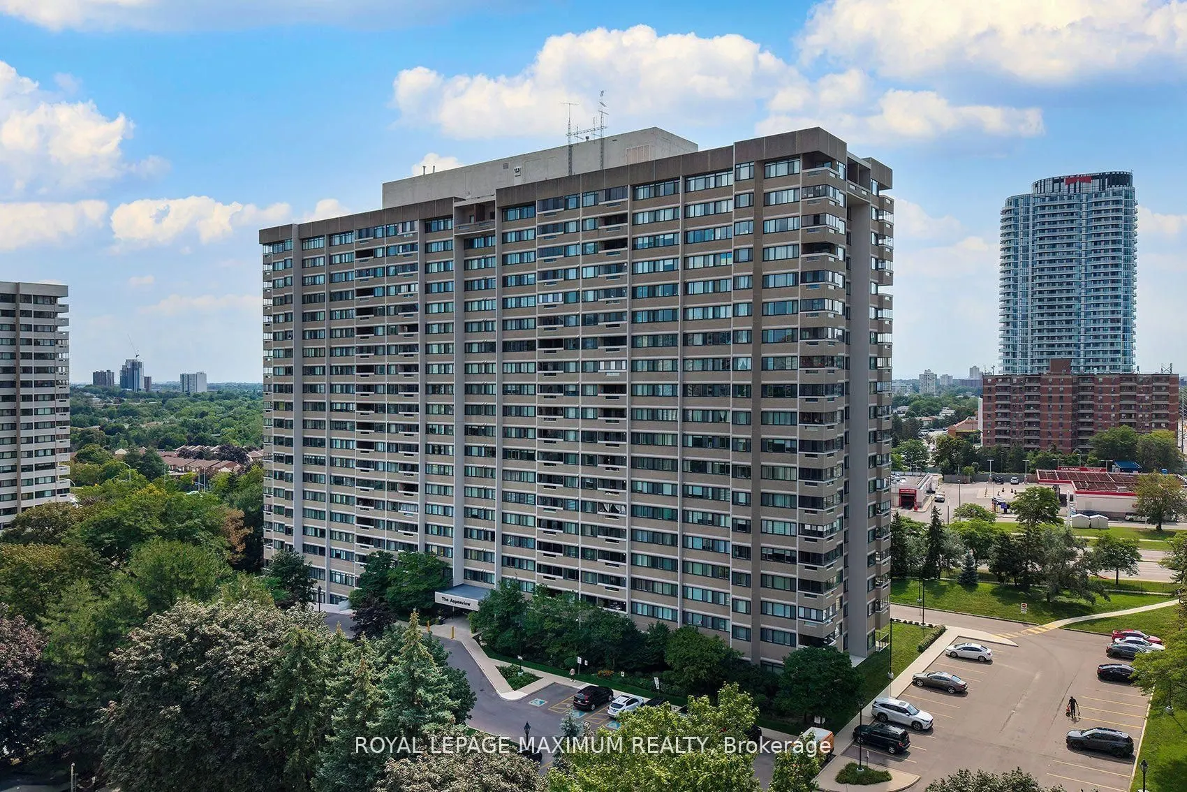 50 Elm Drive E #1205