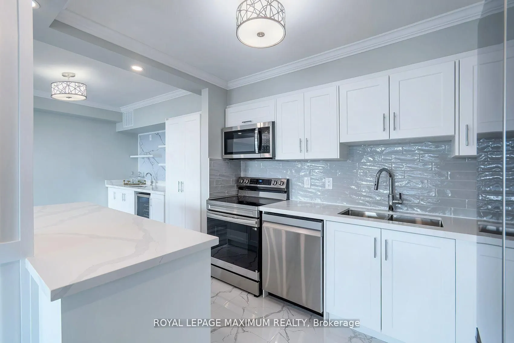 50 Elm Drive E #1205