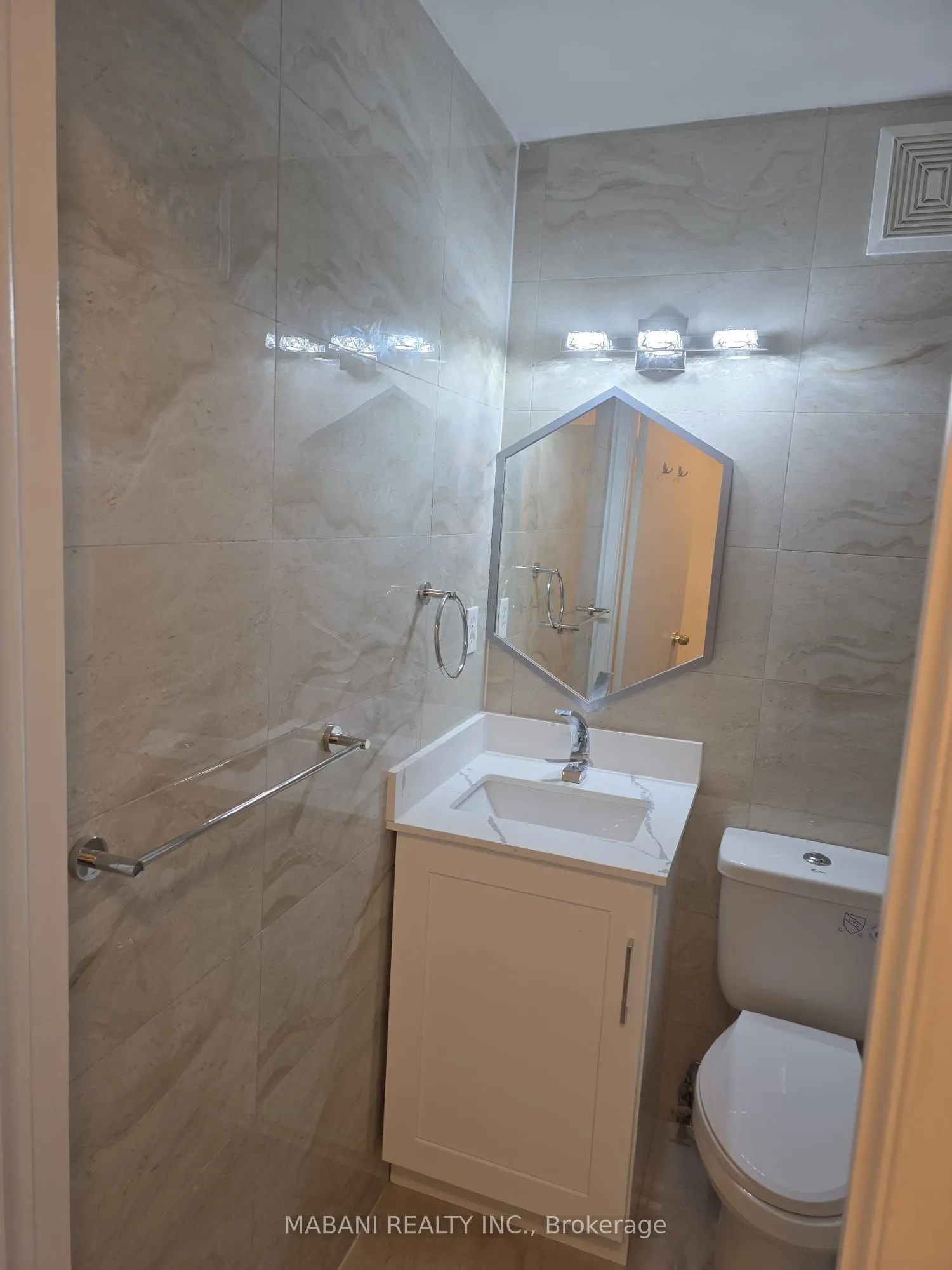 2239 Dundas Street W