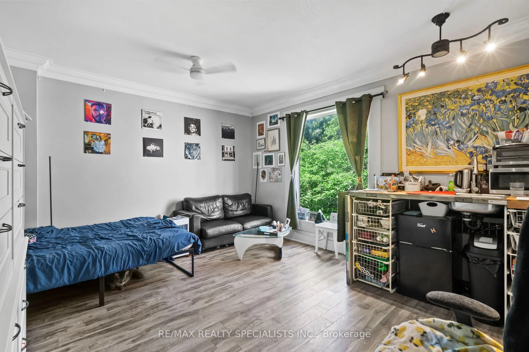 73 Elm Grove Avenue