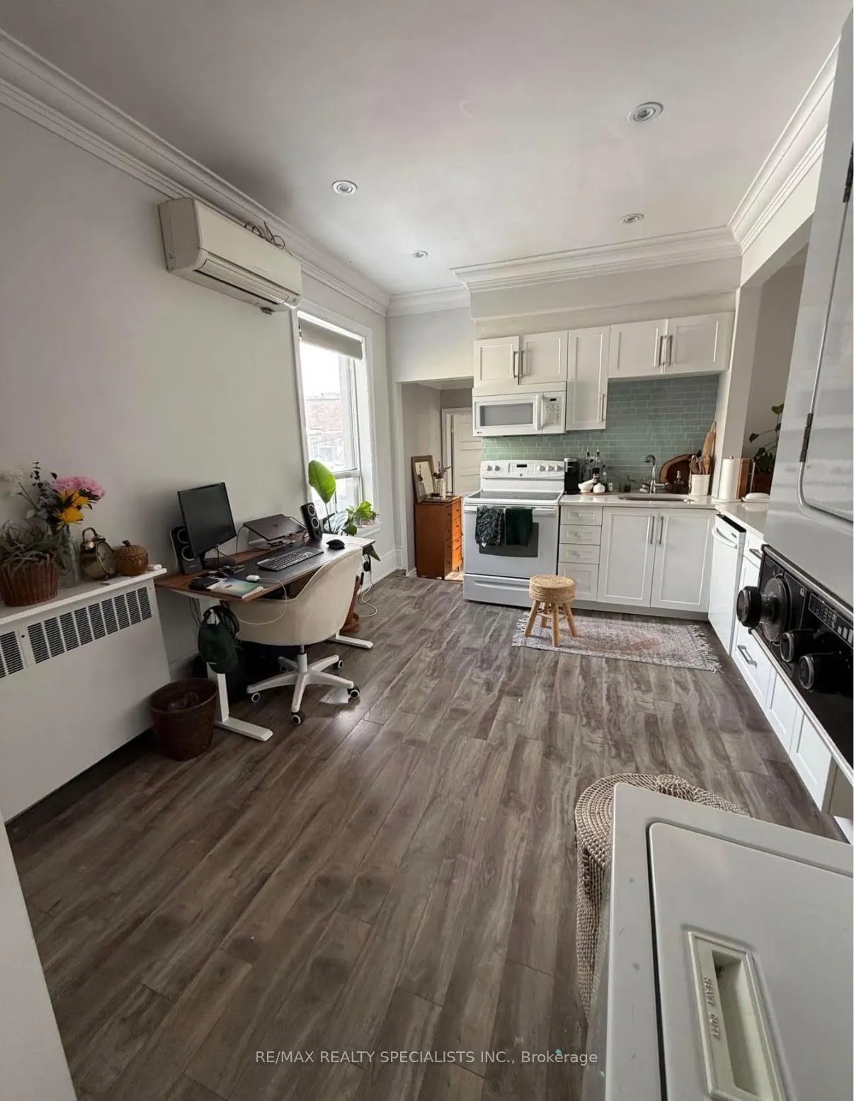73 Elm Grove Avenue