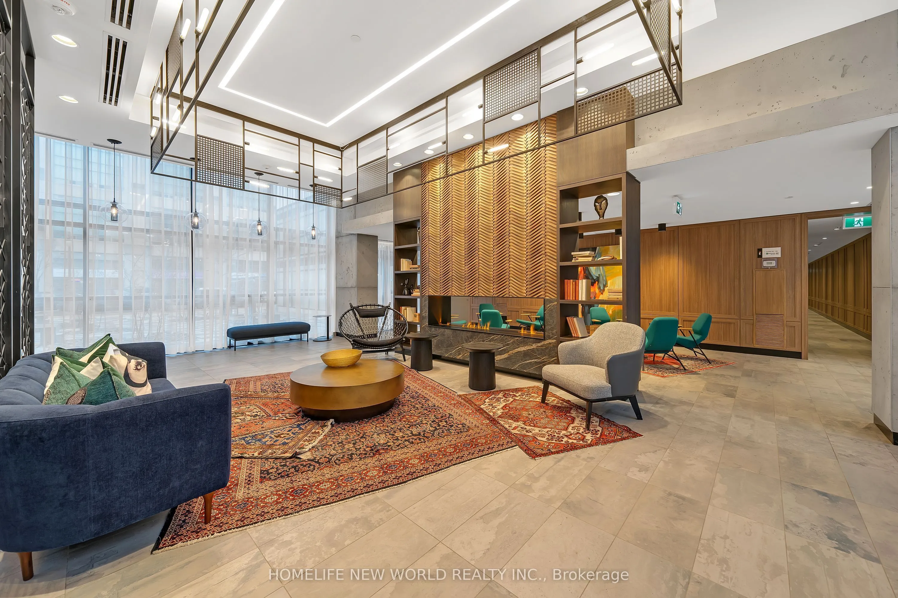 251 Manitoba Street #412