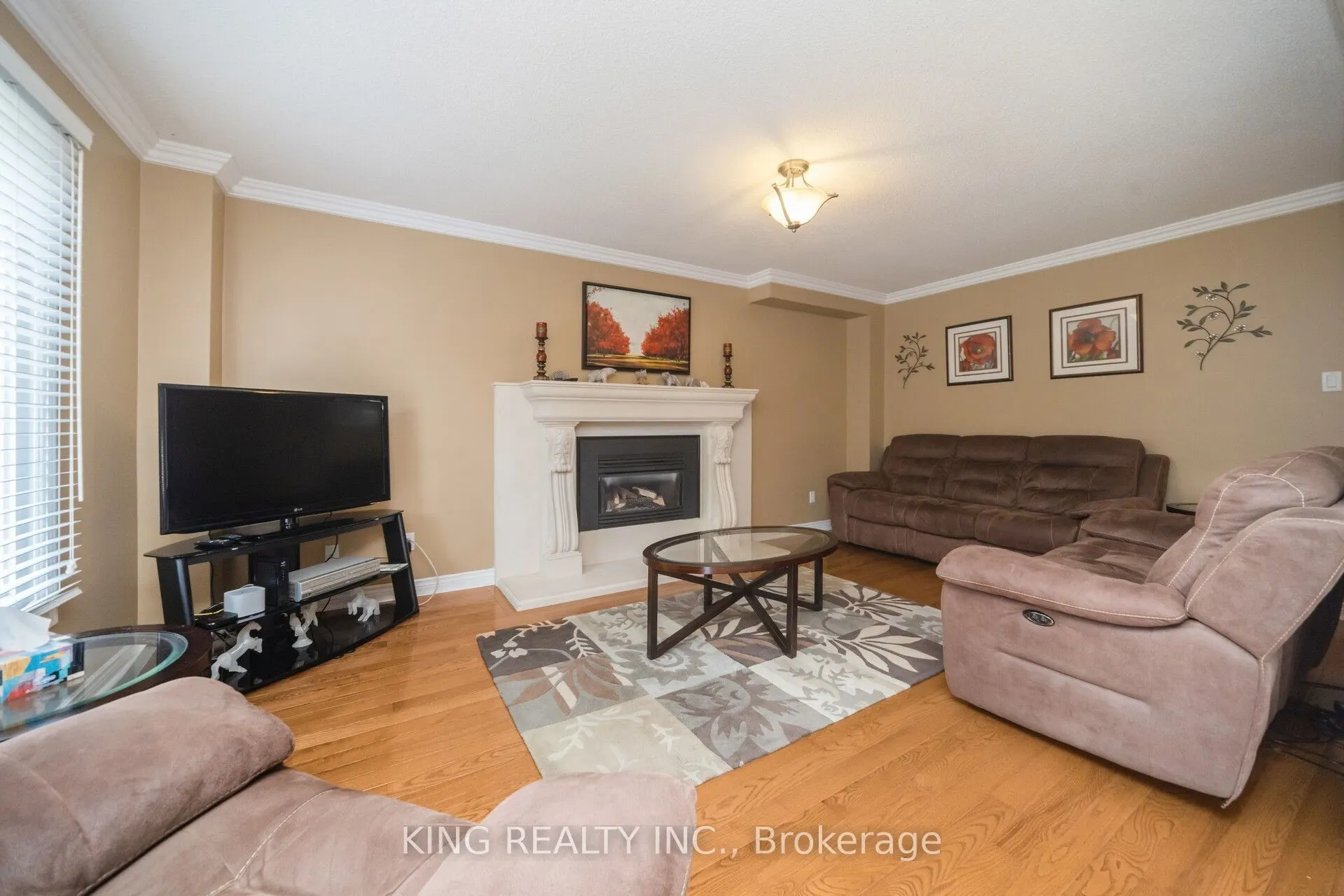 52 Leeward Drive