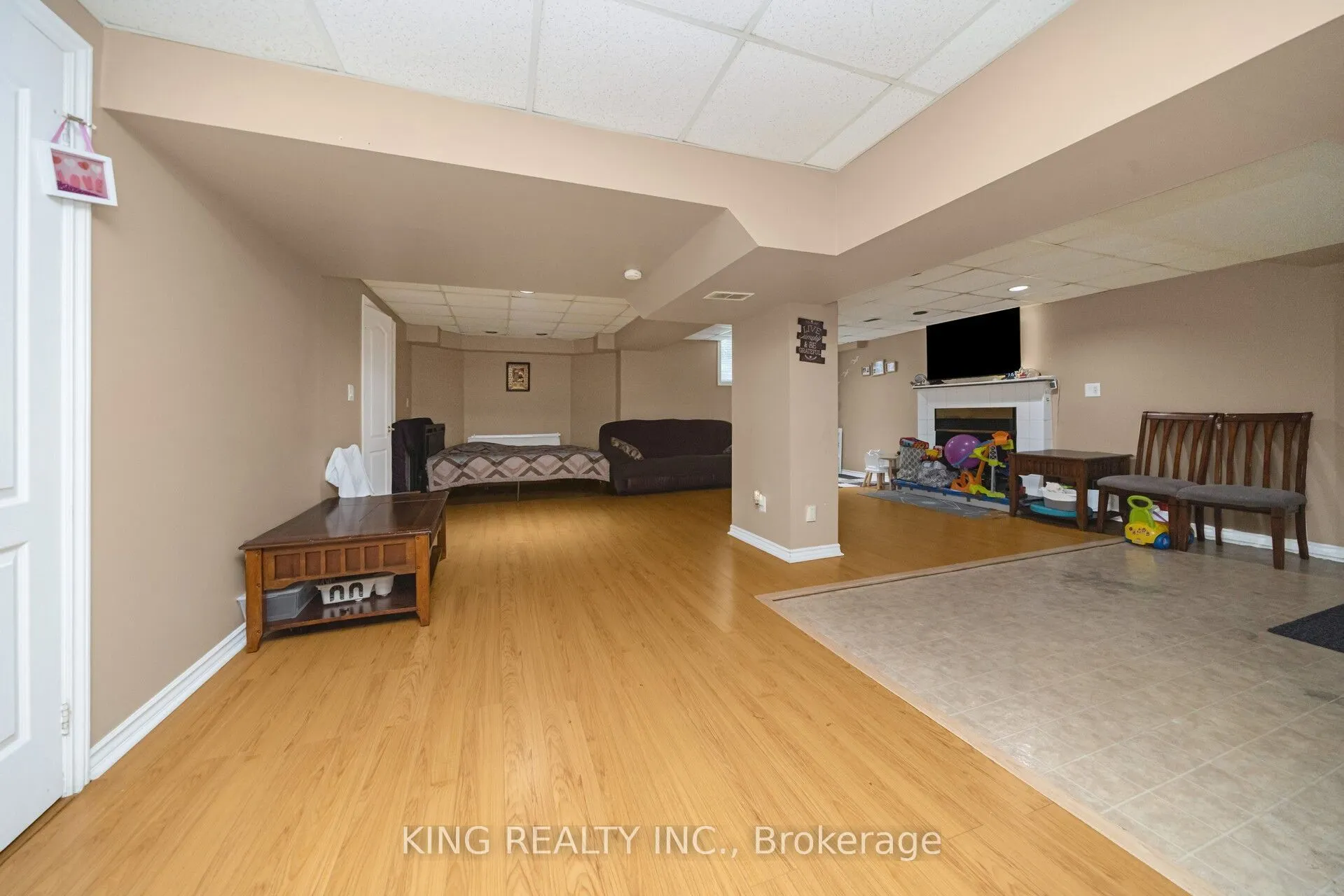 52 Leeward Drive