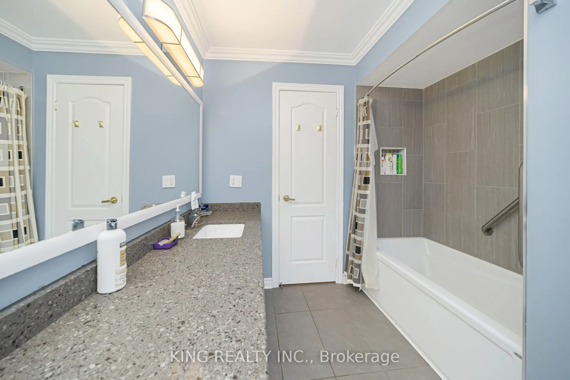52 Leeward Drive