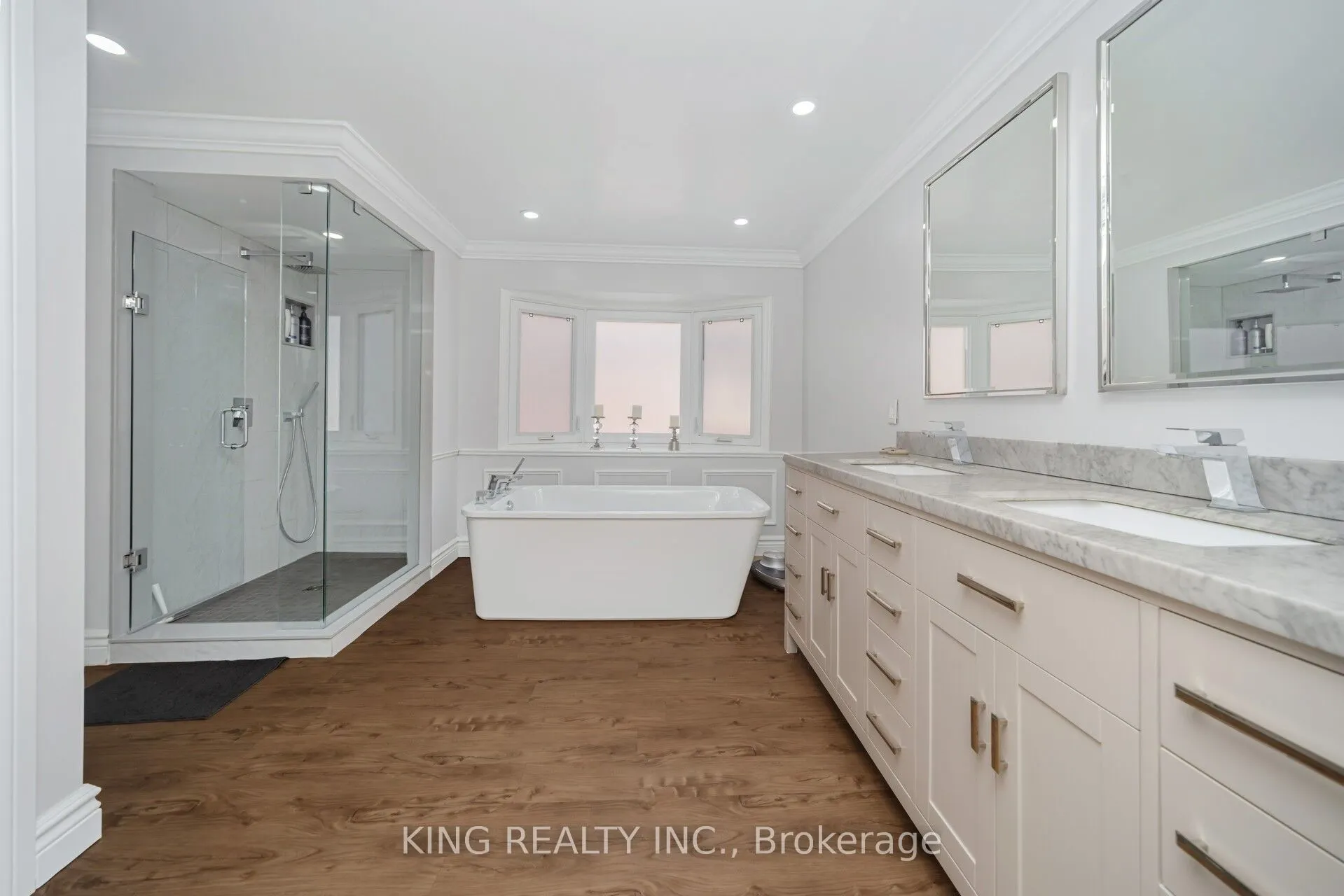 52 Leeward Drive