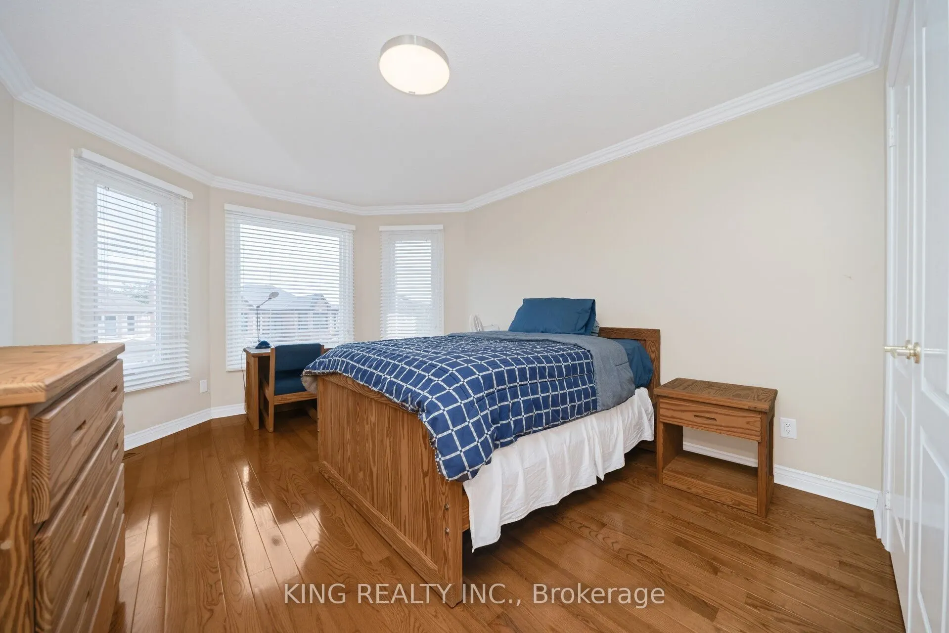 52 Leeward Drive
