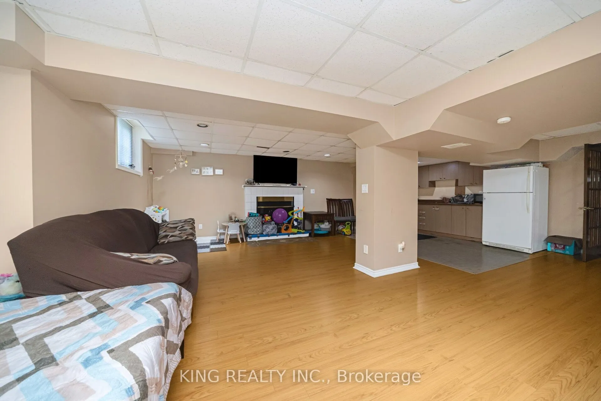 52 Leeward Drive