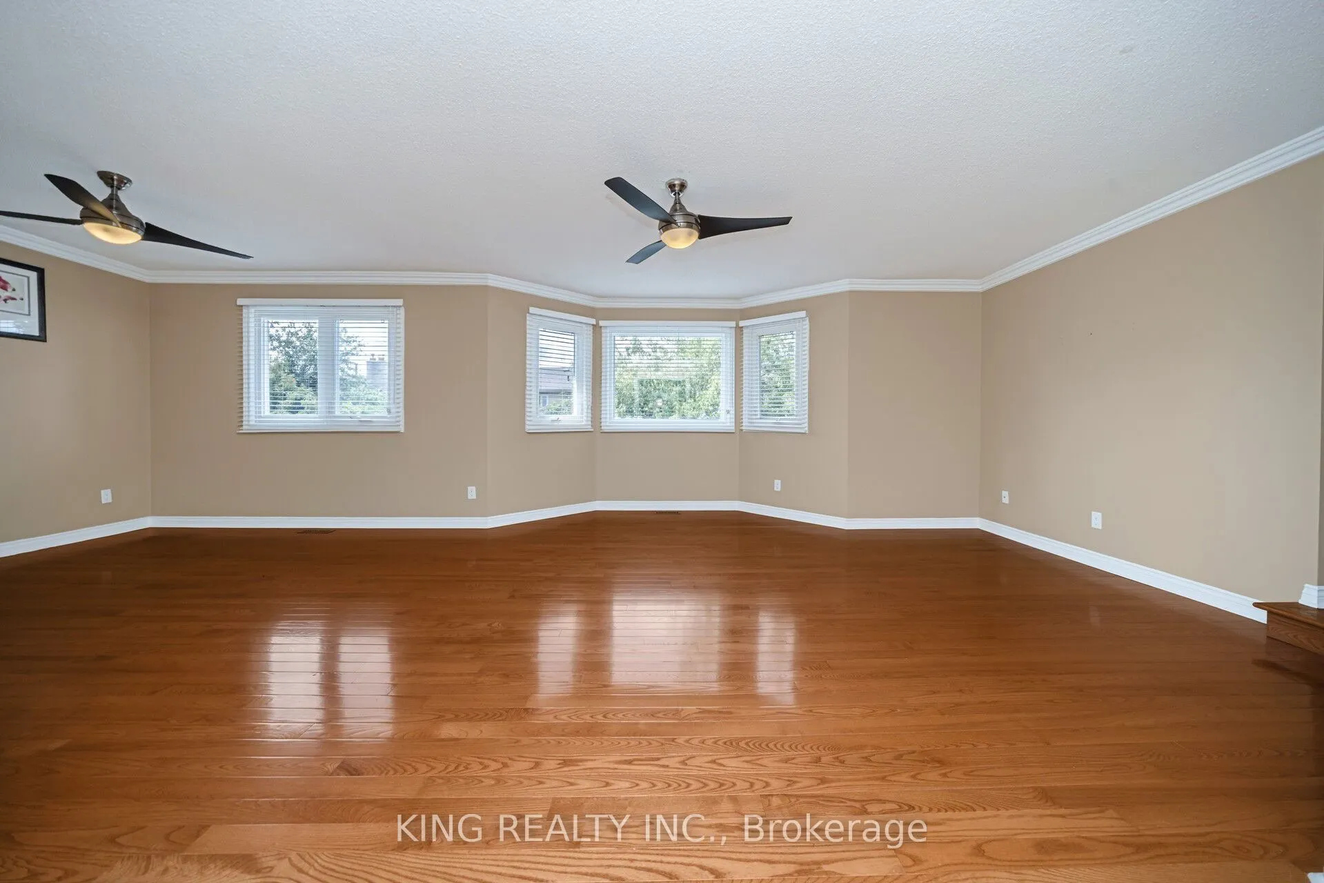 52 Leeward Drive