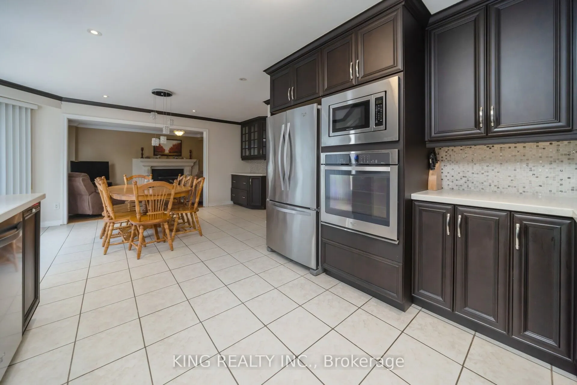 52 Leeward Drive