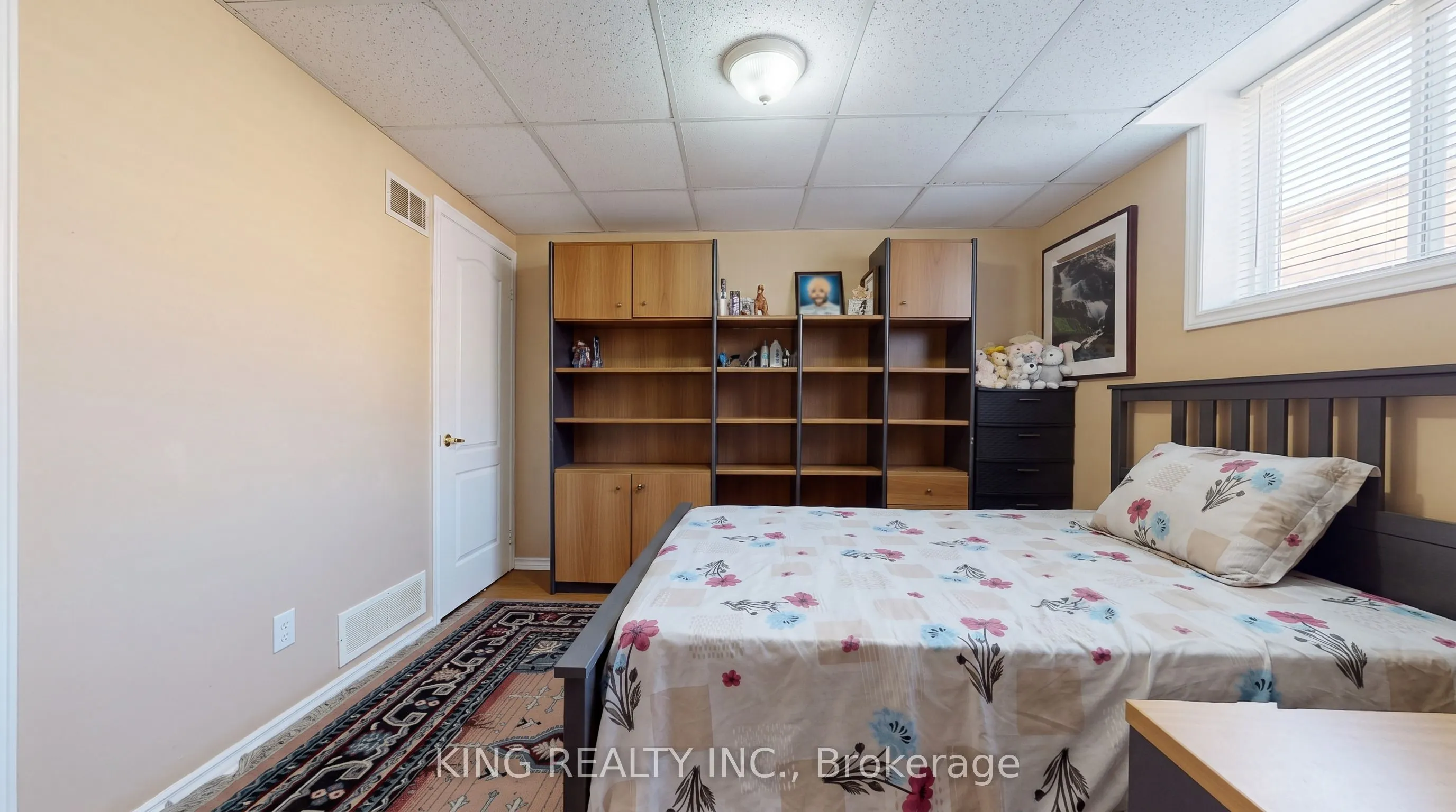 52 Leeward Drive