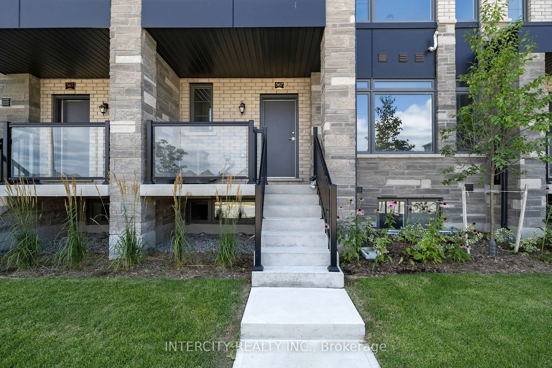 567 Tim Manley Avenue #16z