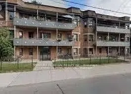 1384 King Street W