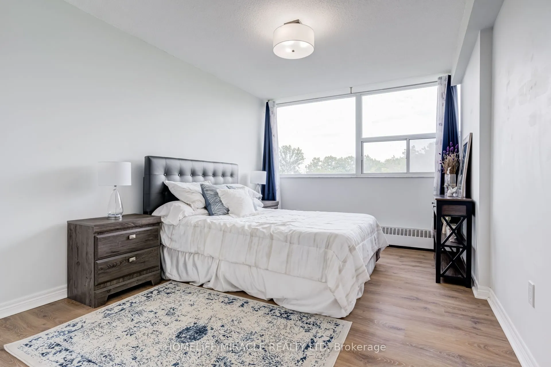 3501 Glen Erin Drive #302
