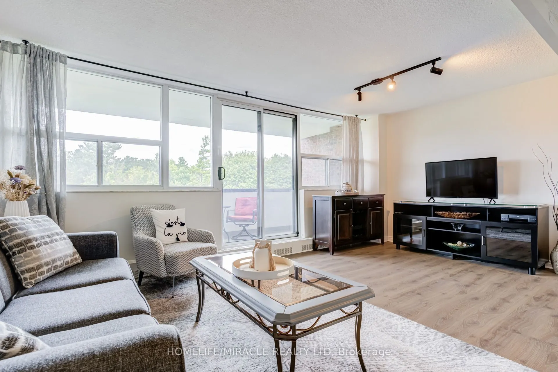 3501 Glen Erin Drive #302