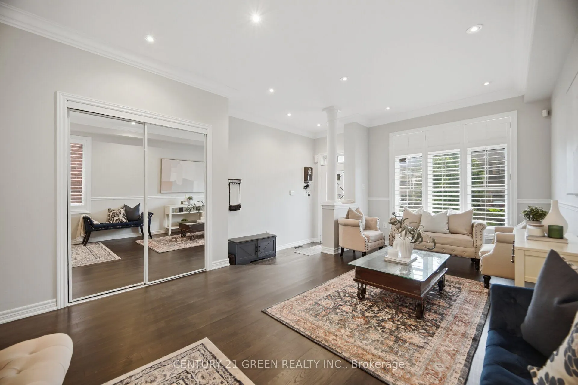 399 Savoline Boulevard