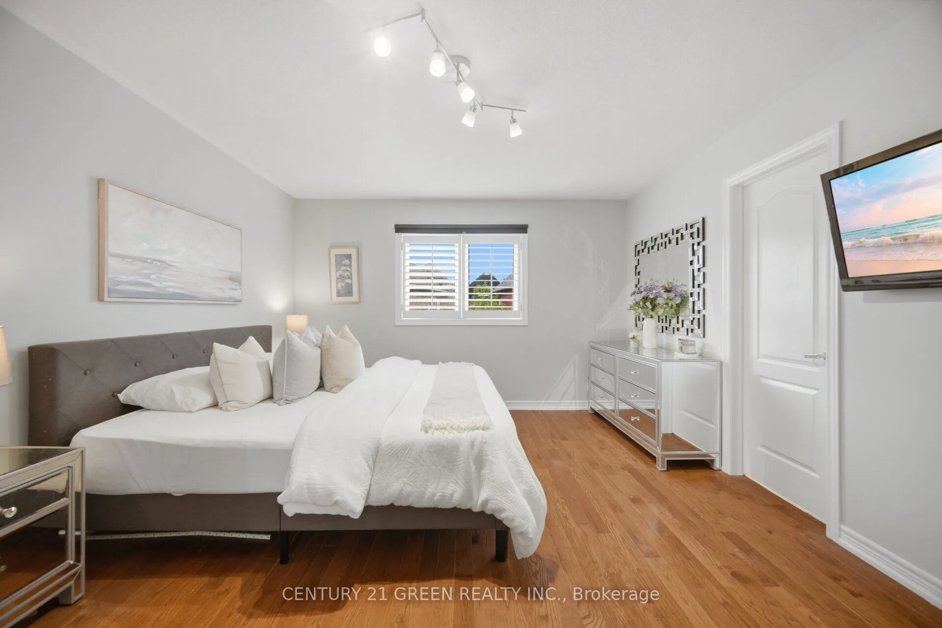 399 Savoline Boulevard
