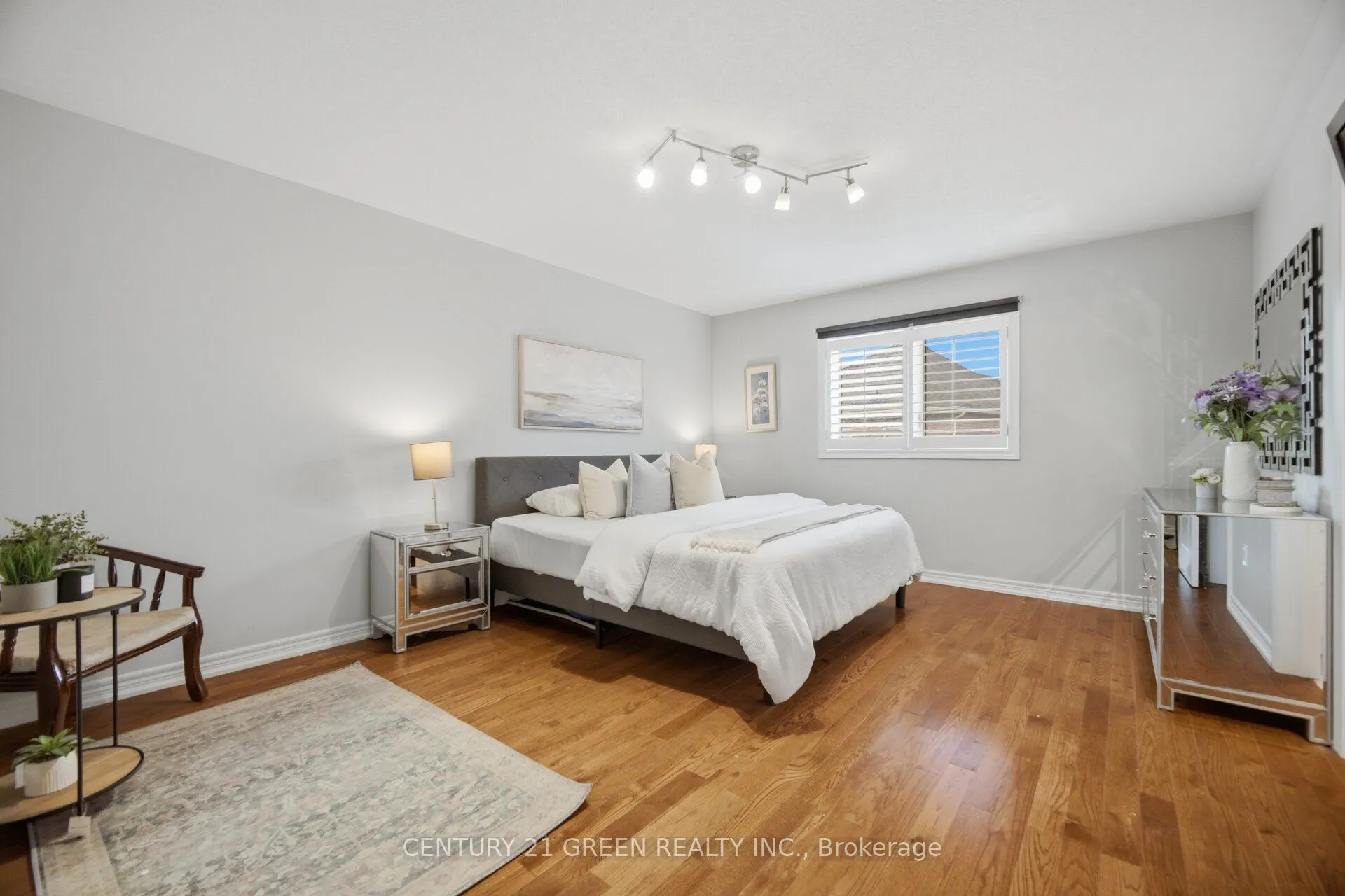 399 Savoline Boulevard