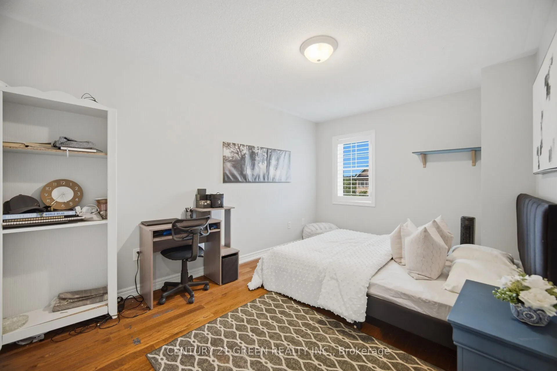 399 Savoline Boulevard