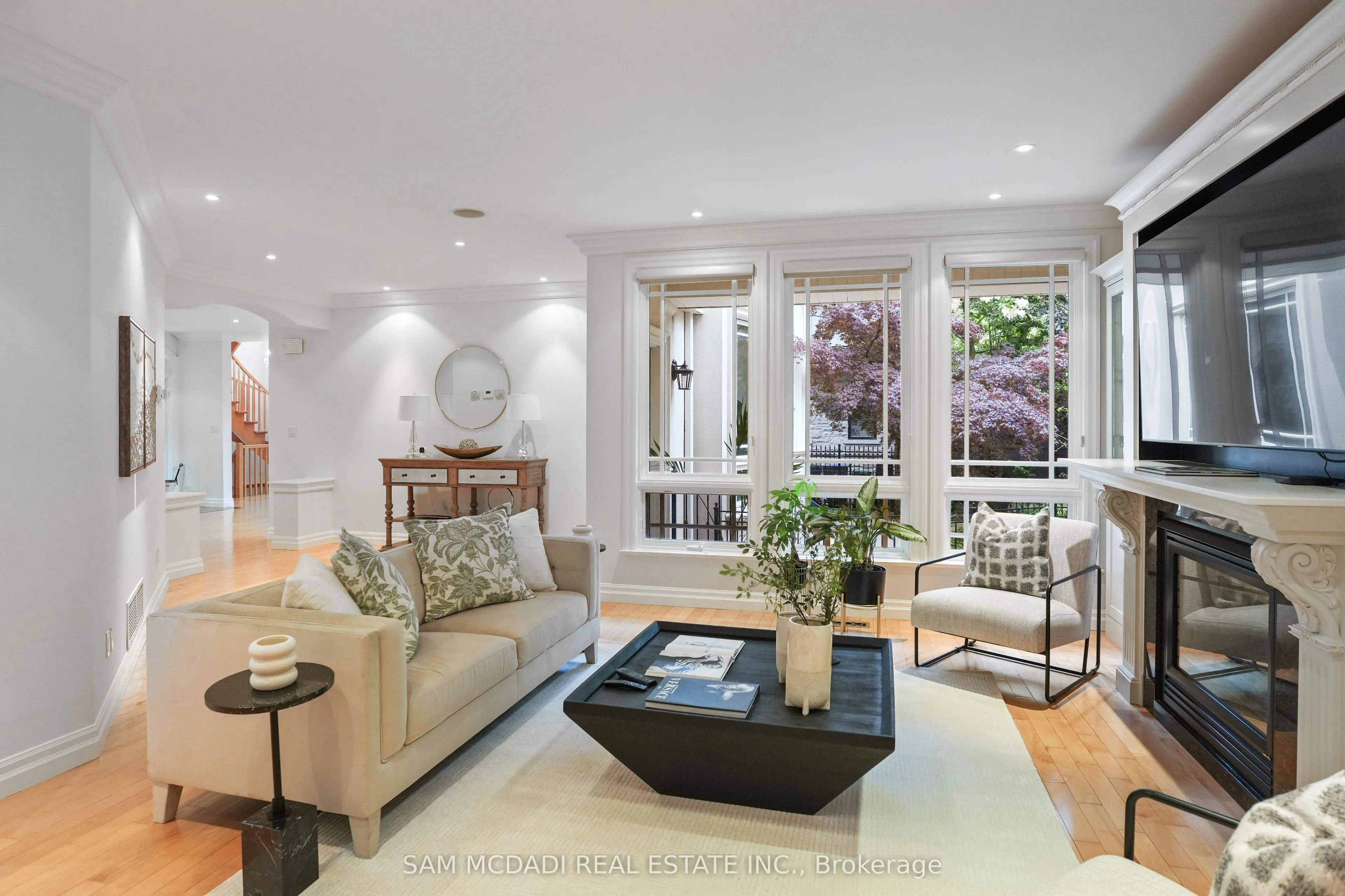 1382 Aldo Drive