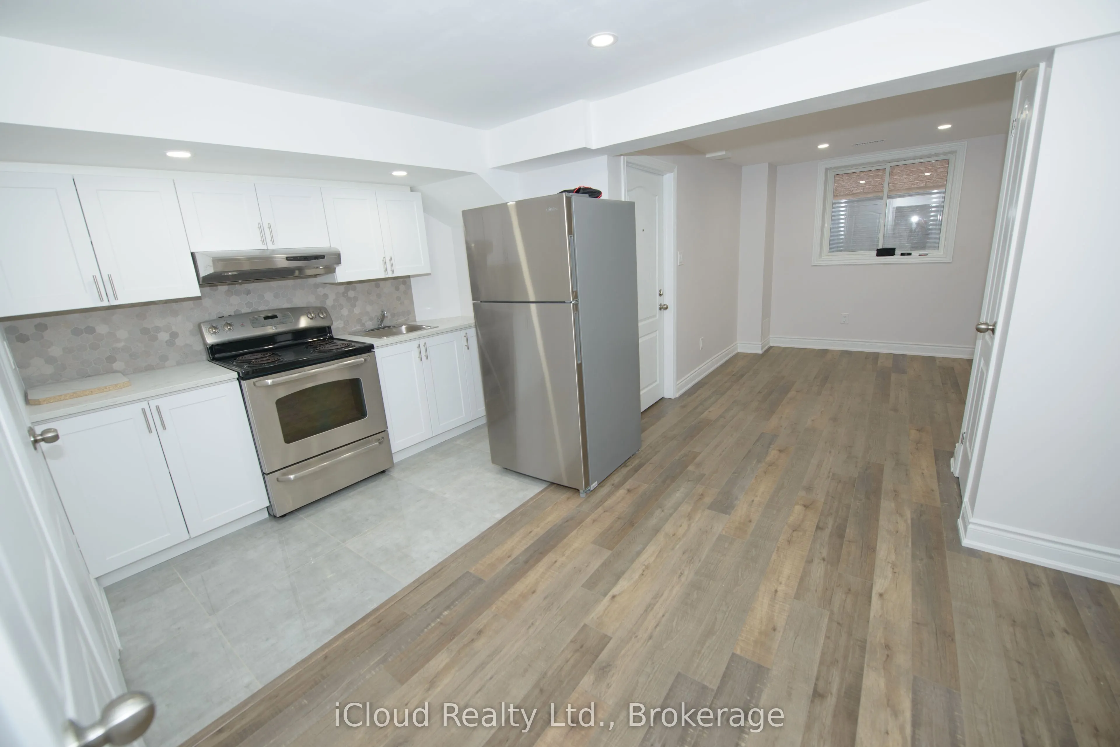 71 Tufton Crescent