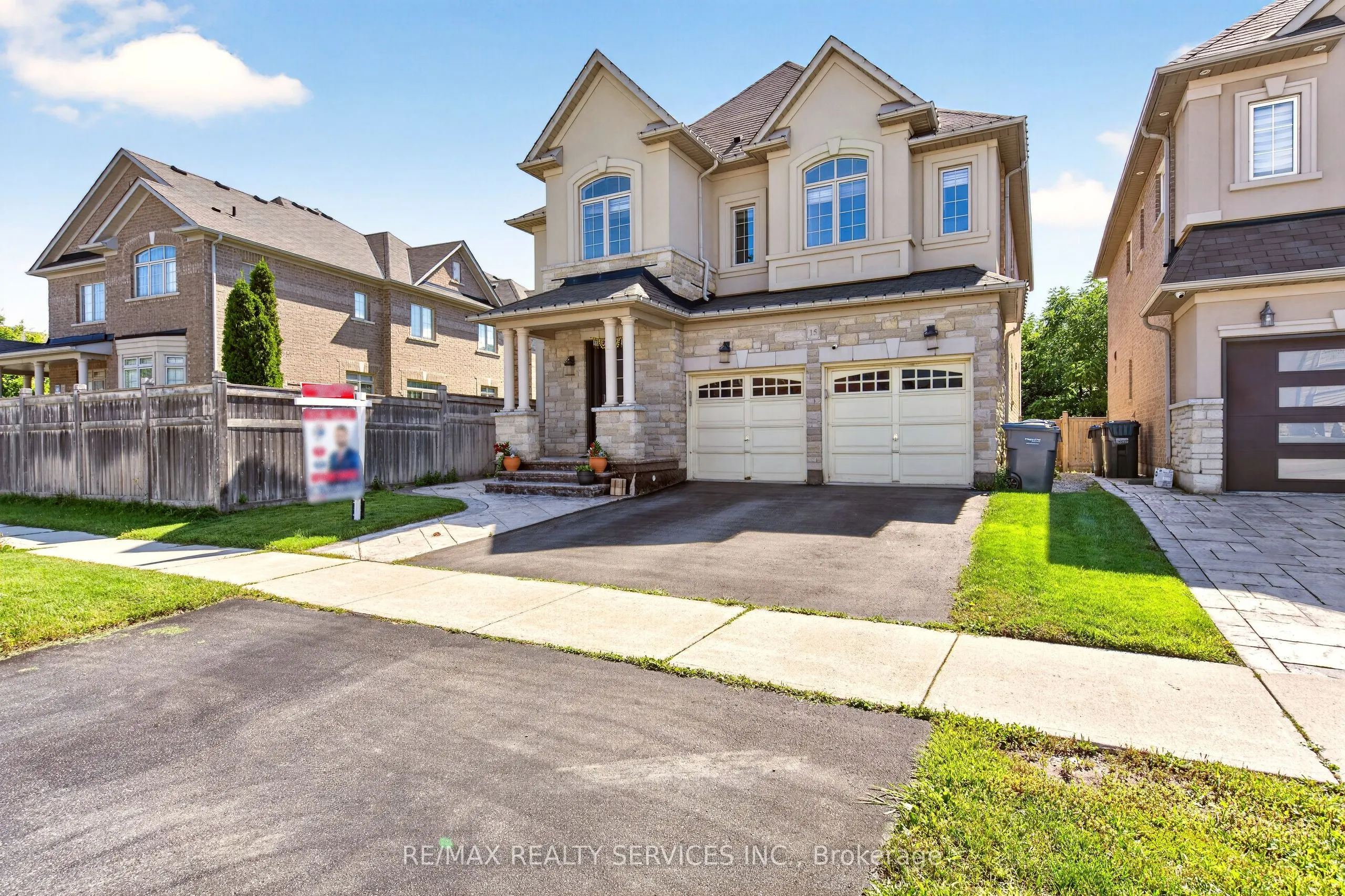 15 Bonnie Braes Drive