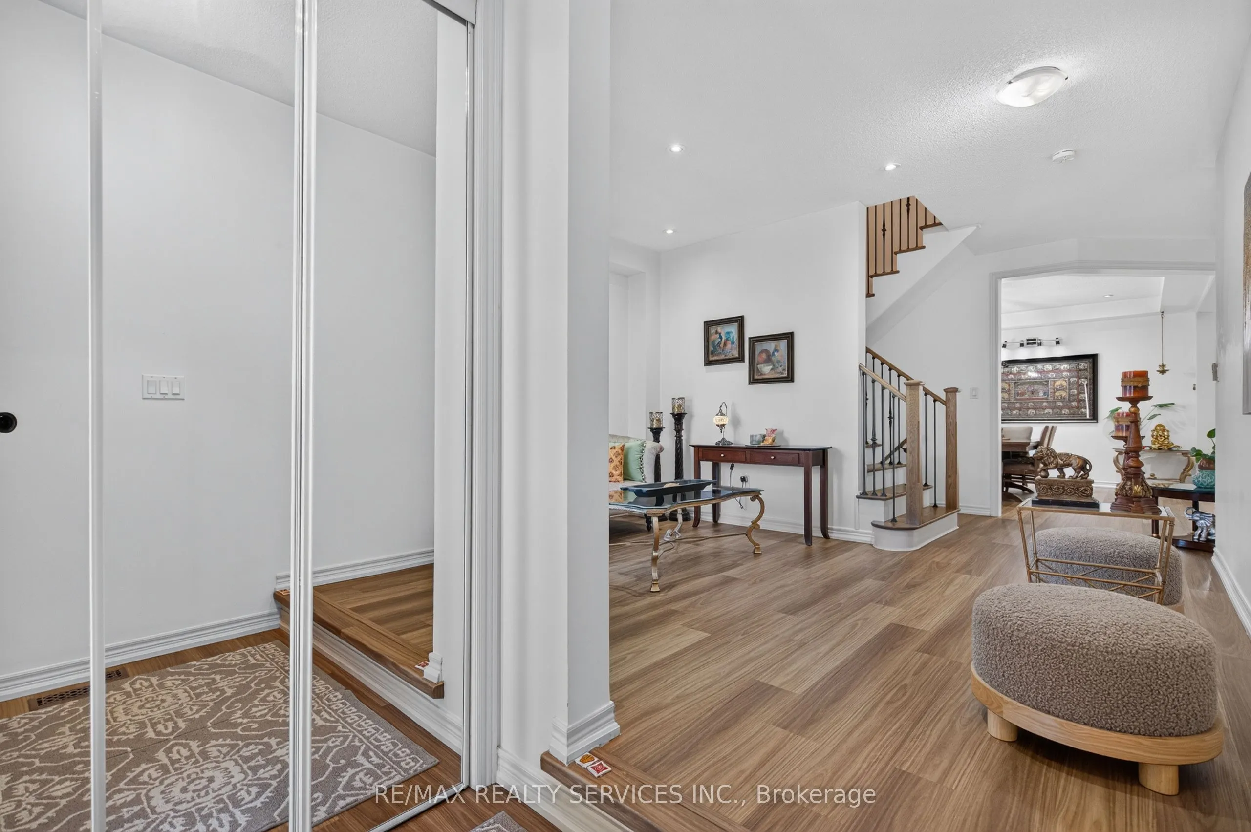 15 Bonnie Braes Drive