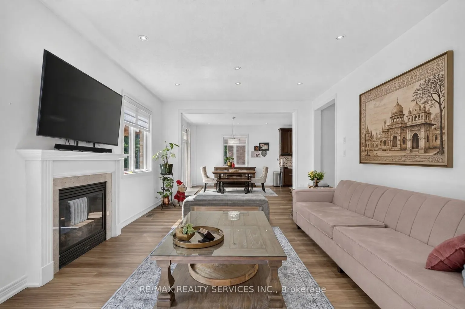 15 Bonnie Braes Drive