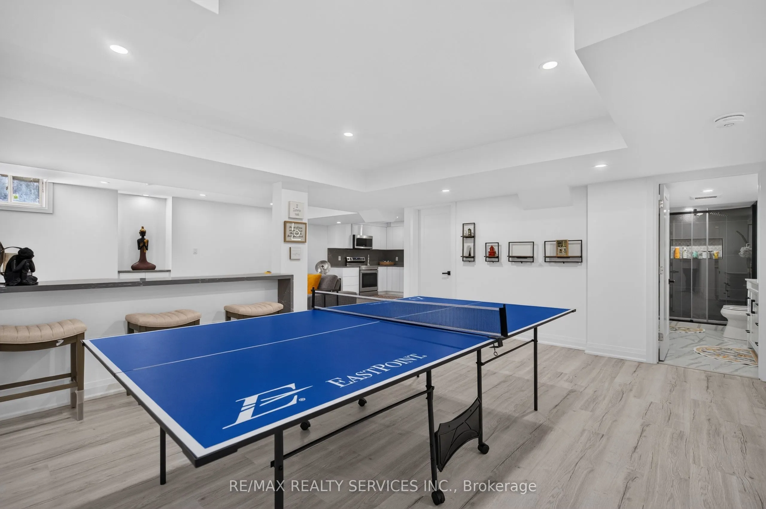 15 Bonnie Braes Drive