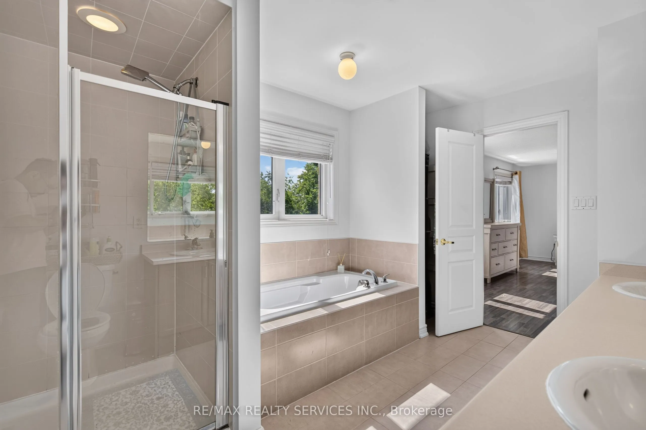 15 Bonnie Braes Drive