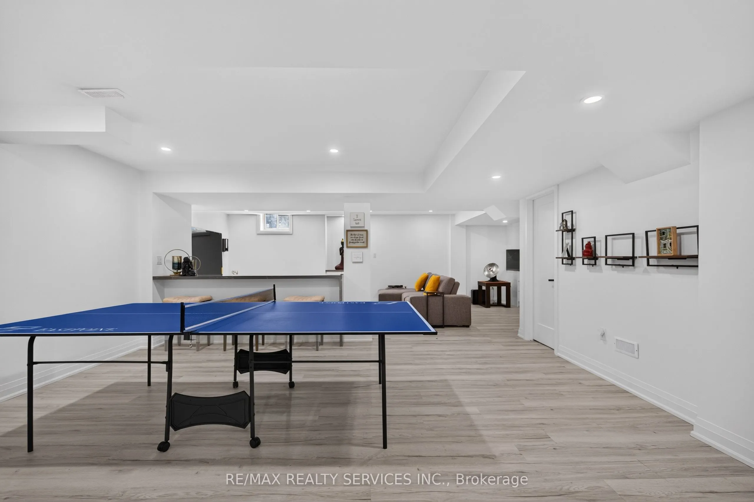 15 Bonnie Braes Drive