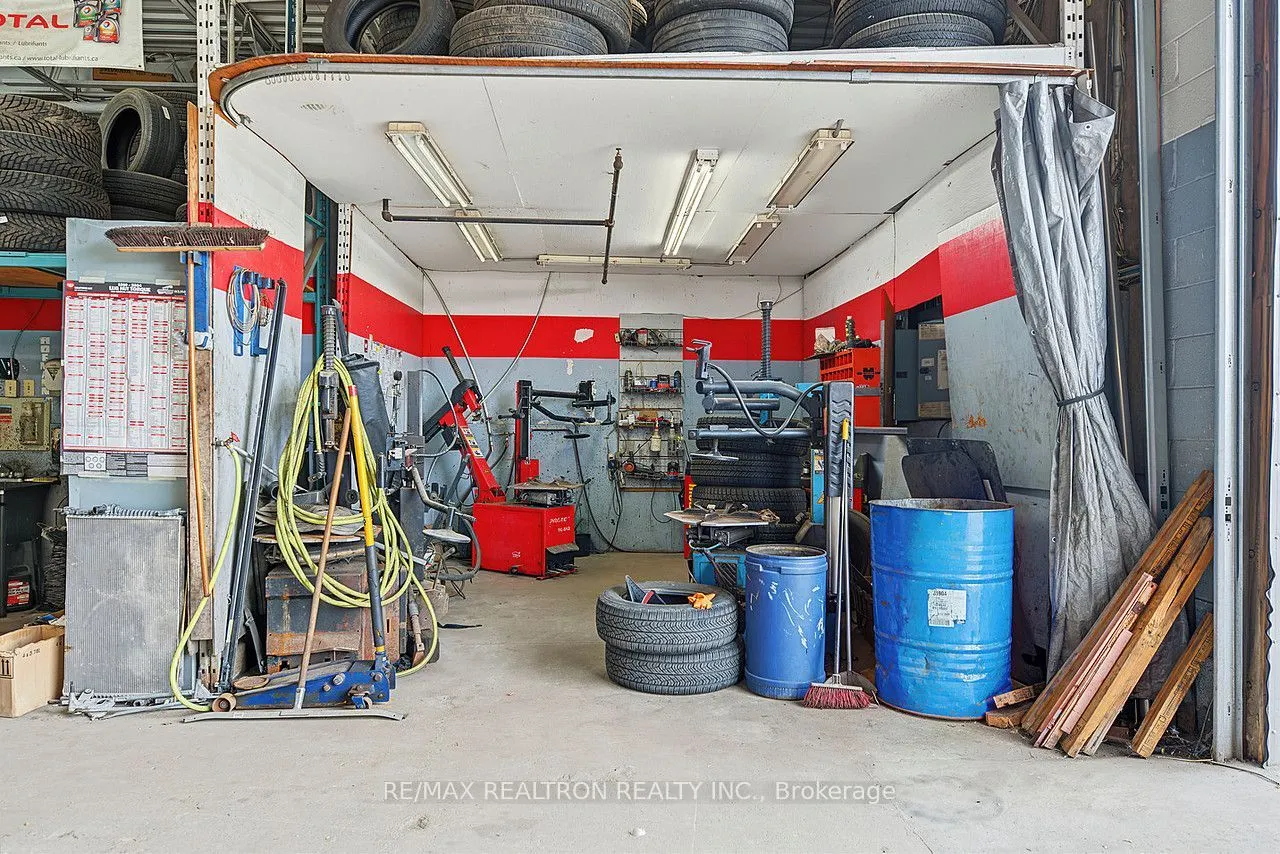 471 Garyray Drive #Unit 1 & 2
