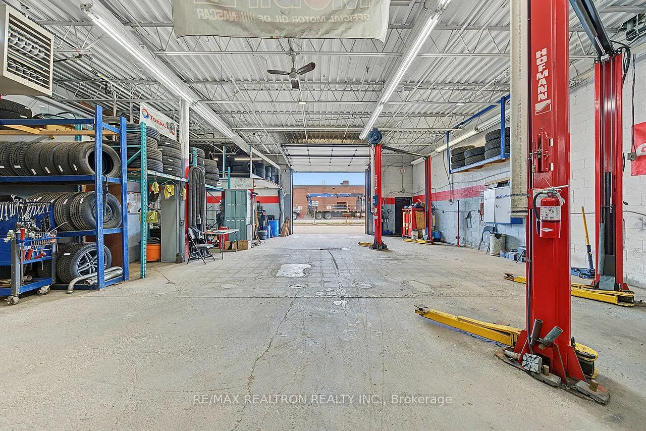 471 Garyray Drive #Unit 1 & 2