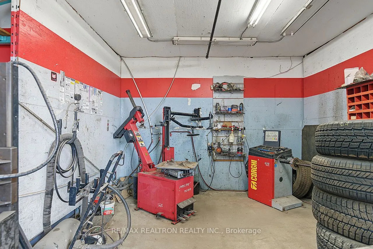 471 Garyray Drive #Unit 1 & 2