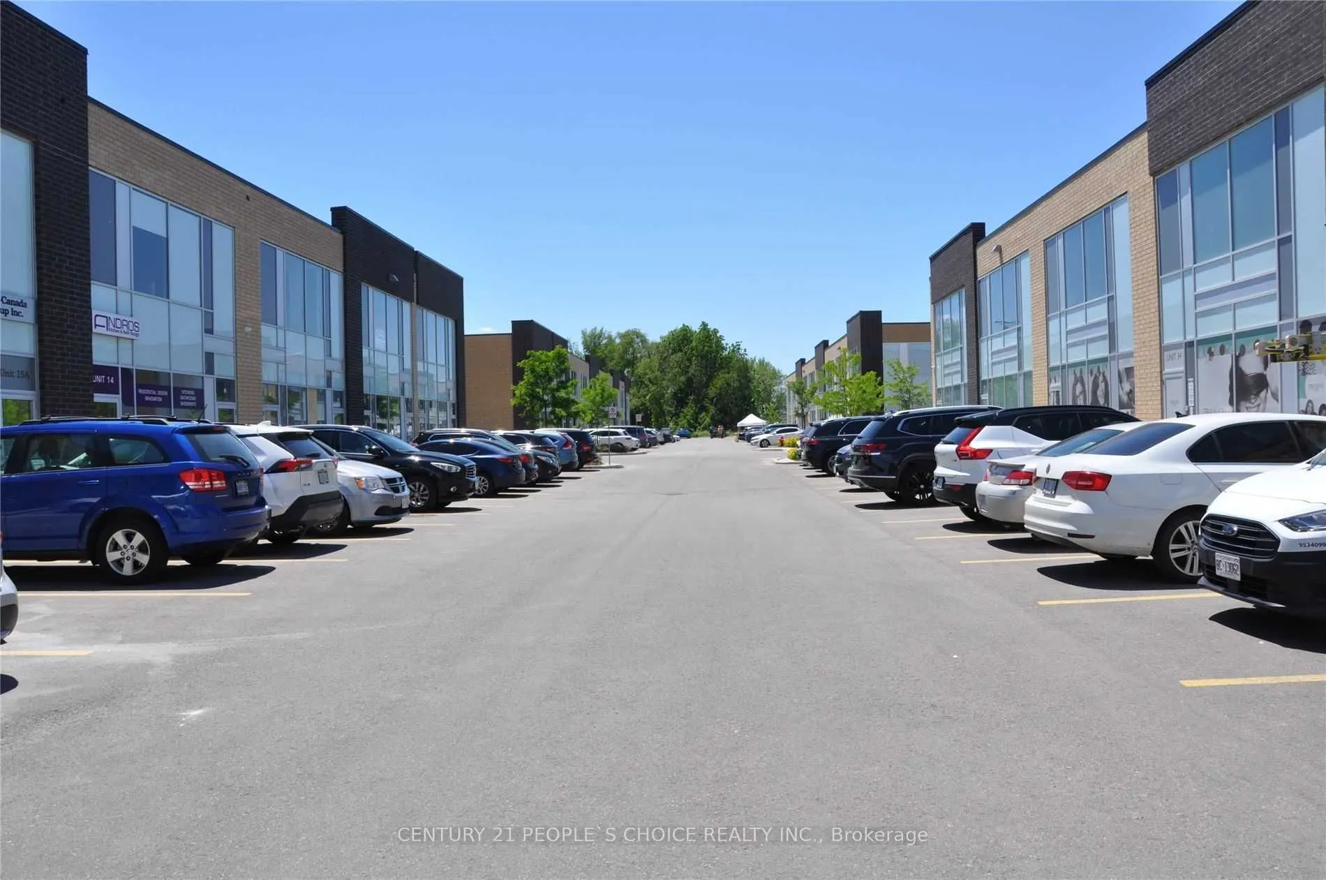 1185 Queensway E #8