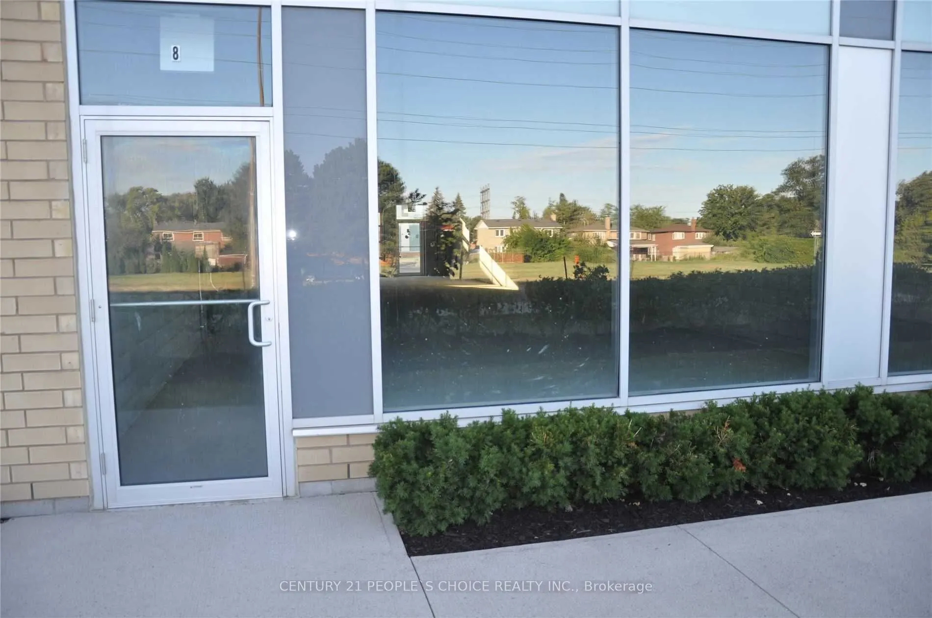 1185 Queensway E #8