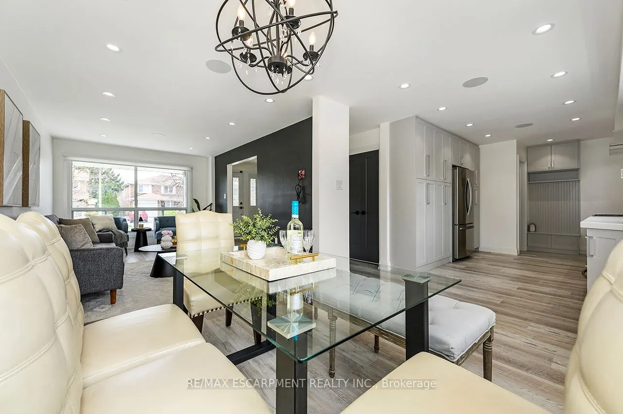 3726 Holden Crescent